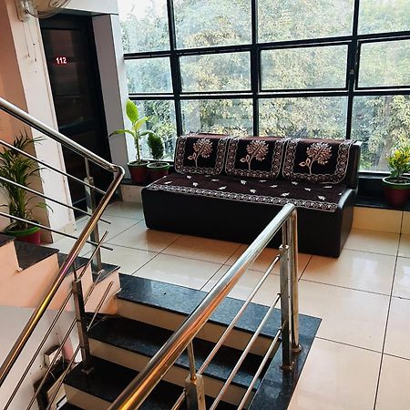 Hotel Season Ahmadábád Kültér fotó