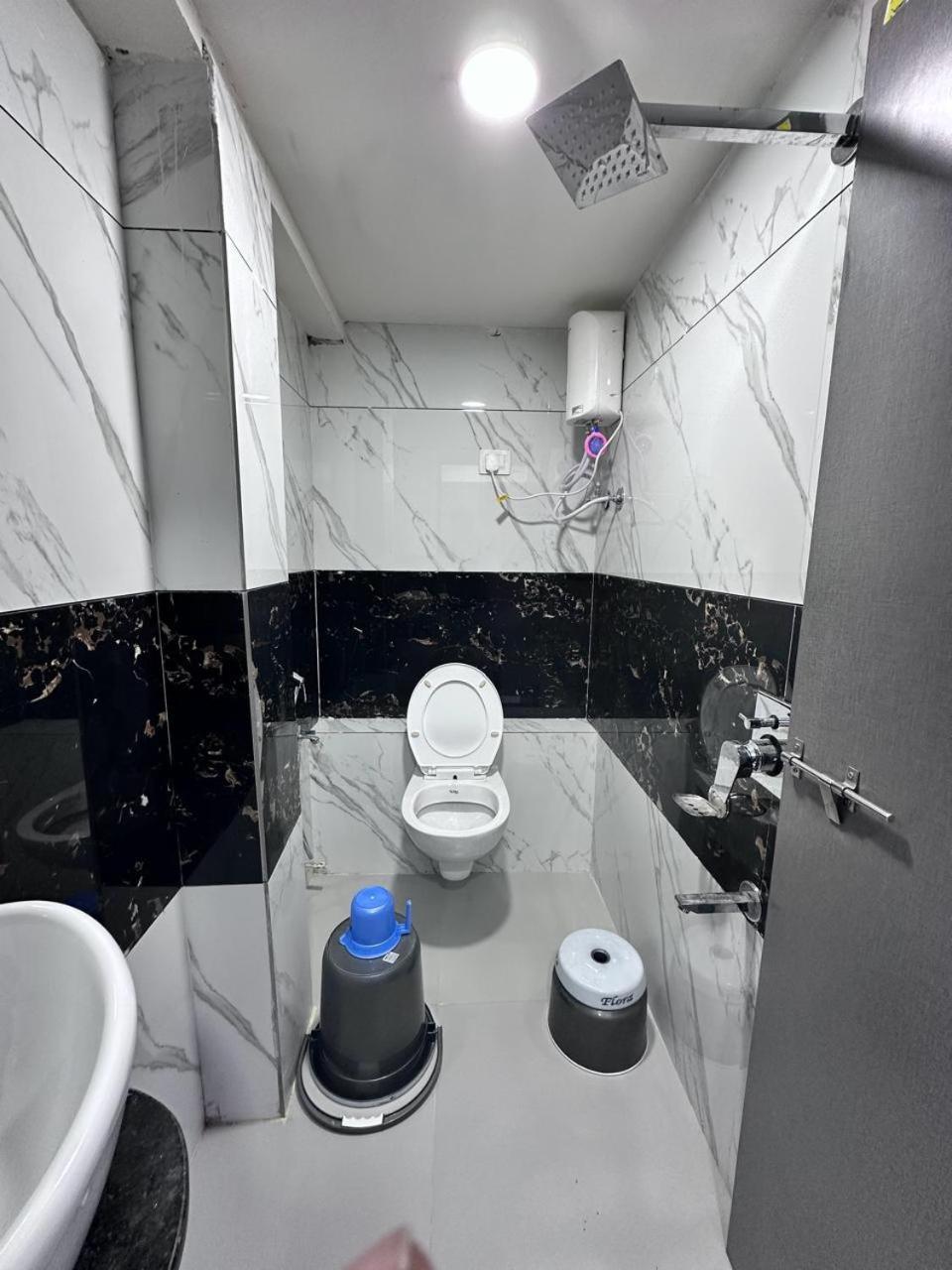 Hotel Season Ahmadábád Kültér fotó