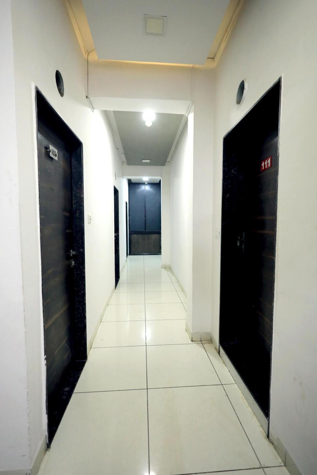 Hotel Season Ahmadábád Kültér fotó